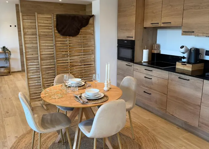 Le Loft Des Cretes Pensionat 4*